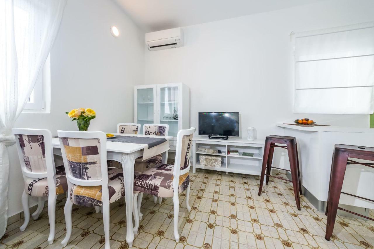 Appartement Sestrice à Drage Extérieur photo